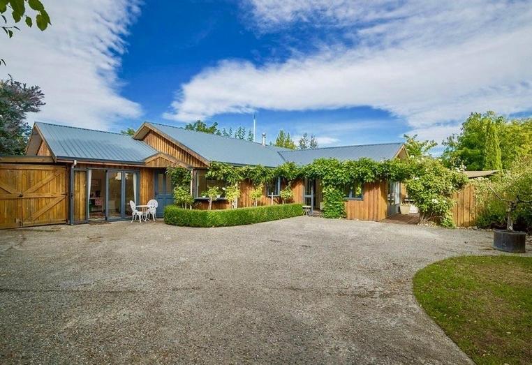 Wisteria Lodge – Close to Lake and Cromwell Old Town